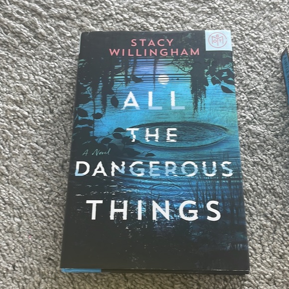 Book bundle - Picture 4 of 5